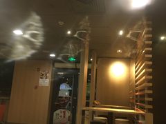 -麦当劳(南京路2店)