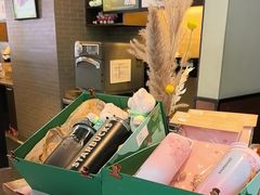-星巴克(昆明美辰百货店)