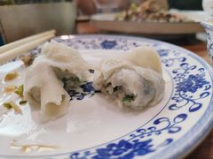 -方国老头包子·39年威海本地老字号•小船海鲜疙瘩汤