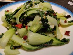 -靠山屯东北农家菜(八龙桥雅苑店)