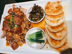 北平酱肘子-北平盛世·新京菜·北京烤鸭(劲松·双井店)