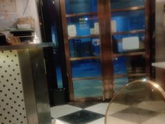 -新大咀港式茶餐厅(宝山万达店)