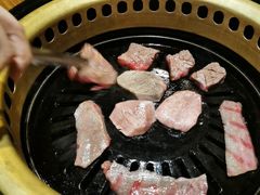 上等牛舌-炼火烤肉店