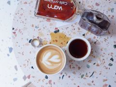 拿铁-Cafe on warm(丹霞店)