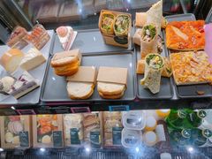 -星巴克臻选(深圳龙华红山天虹店)
