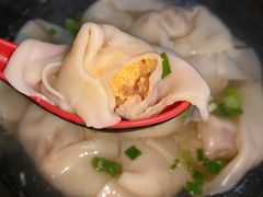 咸蛋黄馄饨-食惠里小笼包面馆(越秀店)