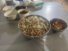 -正宗杨记普洱酸醋米线(总店)