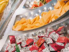 -金滏山烤肉·海鲜·火锅自助餐厅(襄阳万达店)