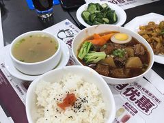 私房半筋牛腩饭-康师傅私房牛肉面(北京南站店)