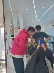 -小齐发型Star~salon