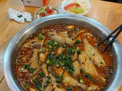 -佬缸炮江湖川菜(玉林店)