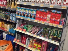 -万宁(新城市广场店)