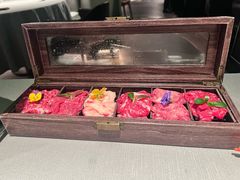 -左庭右院鲜牛肉火锅黑金店(陆家嘴中心店)
