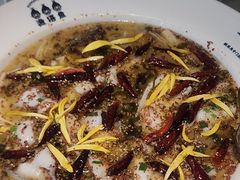 -渔语鱼酸菜鱼新川菜(来福士店)