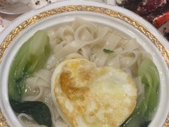 -沪华海鲜大酒楼(南汇店)
