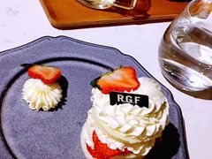 -RGF(巨鹿路店)