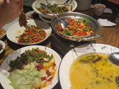 -爱碗亭·鲜炒湖南菜(壹城中心店)