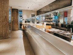 -老乡鸡(上海白玉兰广场店)