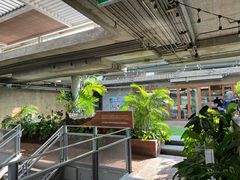 -ROAST coffee & eatery