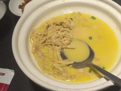 -鸽子侯·家宴·平价海鲜(市图书馆店)
