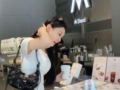 -M Stand(成都COSMO店)