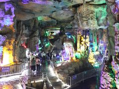 -泰安地下龙宫景区