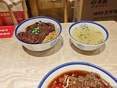-禧凰·老上海白斩鸡辣肉面店