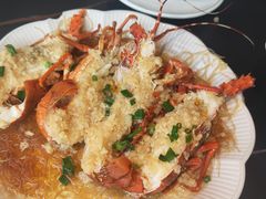 -鑫悦楼煎蟹·16年海鲜大排档