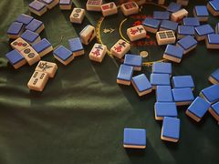 -涨巢·潮玩水疗局