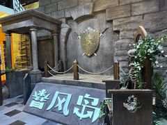 -暴风岛沉浸式体验馆(百联世纪店)