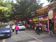 门面-八一好吃街·高品美食广场