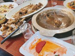 -聚首堂·特色小吃·肘子(什刹海德胜门店)