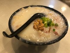 艇仔粥-大师傅粥品(埃华街)