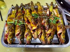 石锅黄辣丁-秦巴石锅鱼(文化南路店)