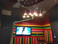 -K+全国连锁KTV(绿地缤纷天地店)