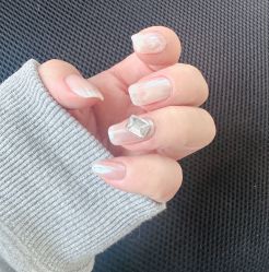 -RL Nail·瑞丽美甲美睫品牌原创店