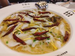 -渔语鱼新川菜Bistro(万象天地店)