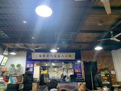 门面-陇上全荟兰州传统牛肉面(延吉路店)