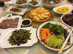 -蔼若春.传承三十年云南菜(金碧公园店)