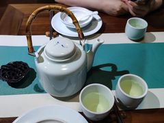 菊花茶-荷风细雨·中国茶宴(碧云店)