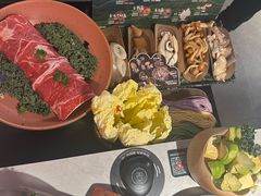 -芸山季·云南山珍菌火锅(人民广场来福士店)