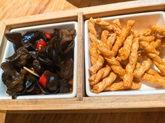 -渝半城经典川粤菜(重庆天地店)