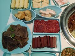 -季季红火锅(柳州城中万达二店)