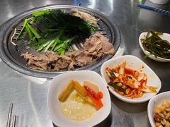 -韩聚屋韩国烤肉餐厅(新北万达店)