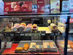 面包甜点陈列柜-星巴克(肇庆四会吾悦广场店)