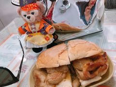 猪扒包-义顺牛奶