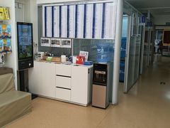 -宠颐生中康贝怡动物医院