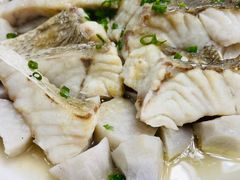 鲈鱼蒸芋艿-东宇酒家(凌白路店)