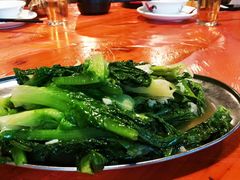蒜蓉炒时蔬-御霞苑泥烩鸡休闲农庄