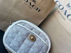 -COACH蔻驰(盛京奥特莱斯店)